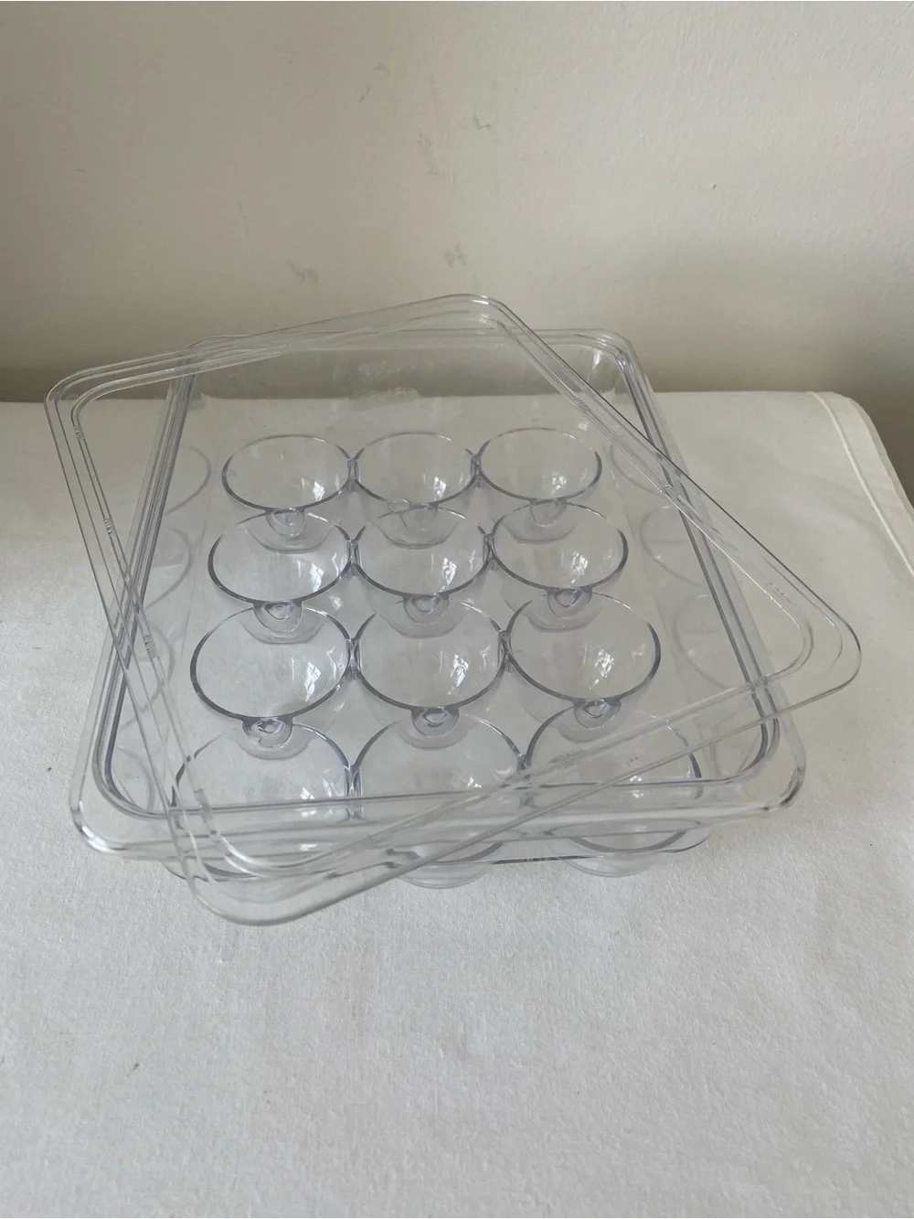 Egg tray fridge organizer for 1 dozen eggs